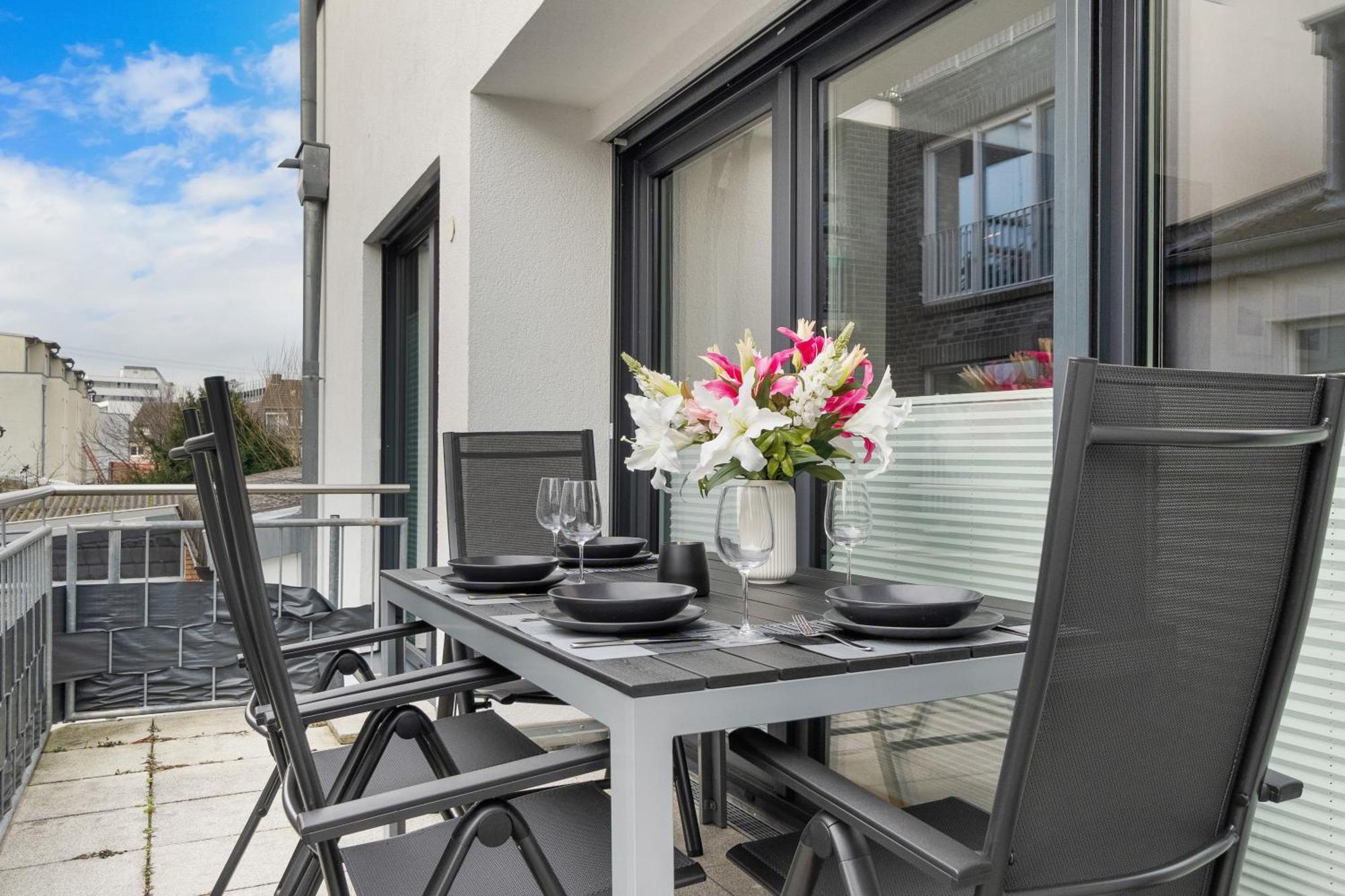 Tolles Design & Luxurioes, Super Komfortabel, 14 Min Koeln Zentrum * Huerth