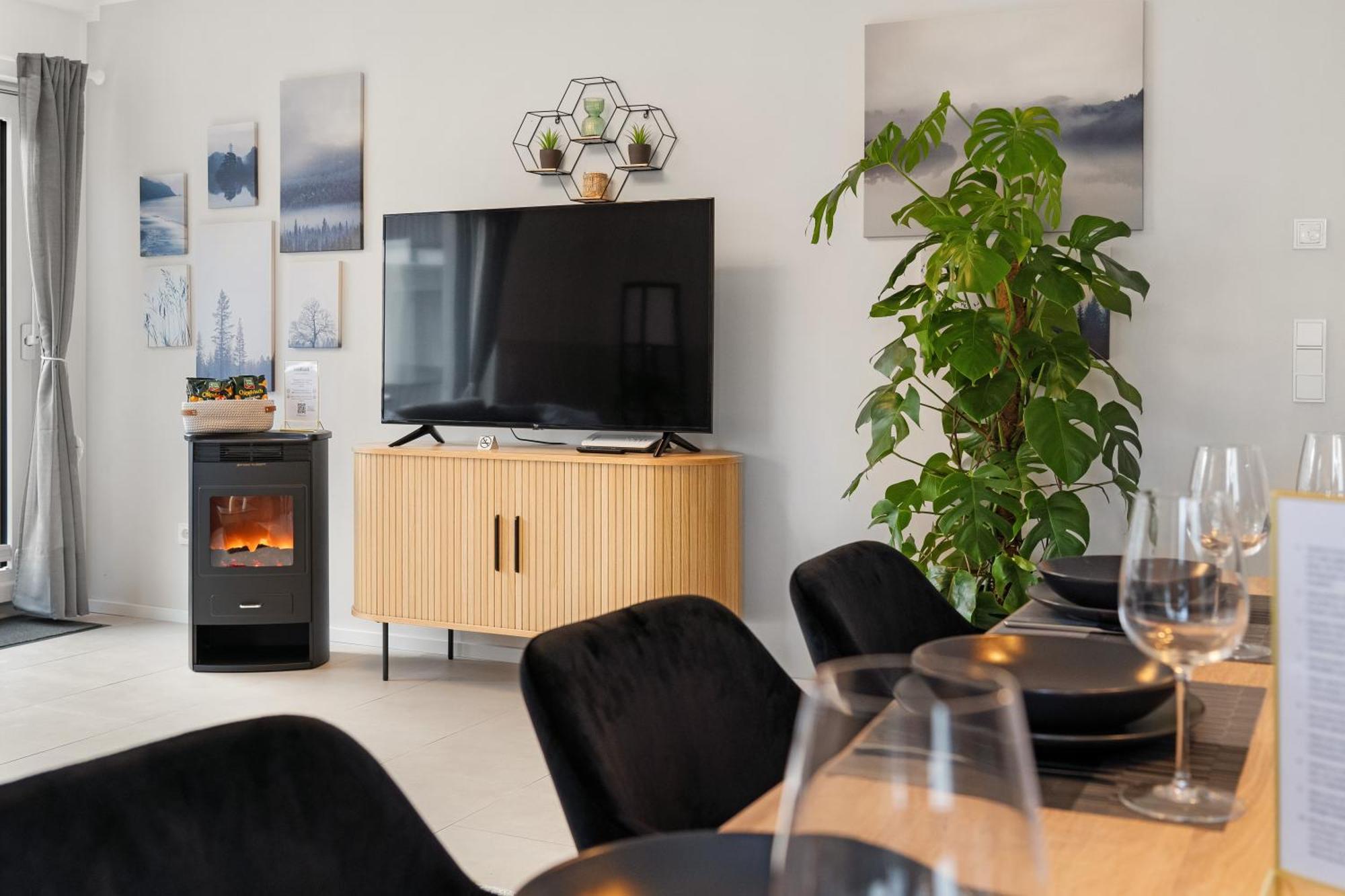 Tolles Design & Luxurioes, Super Komfortabel, 14 Min Koeln Zentrum Apartment
