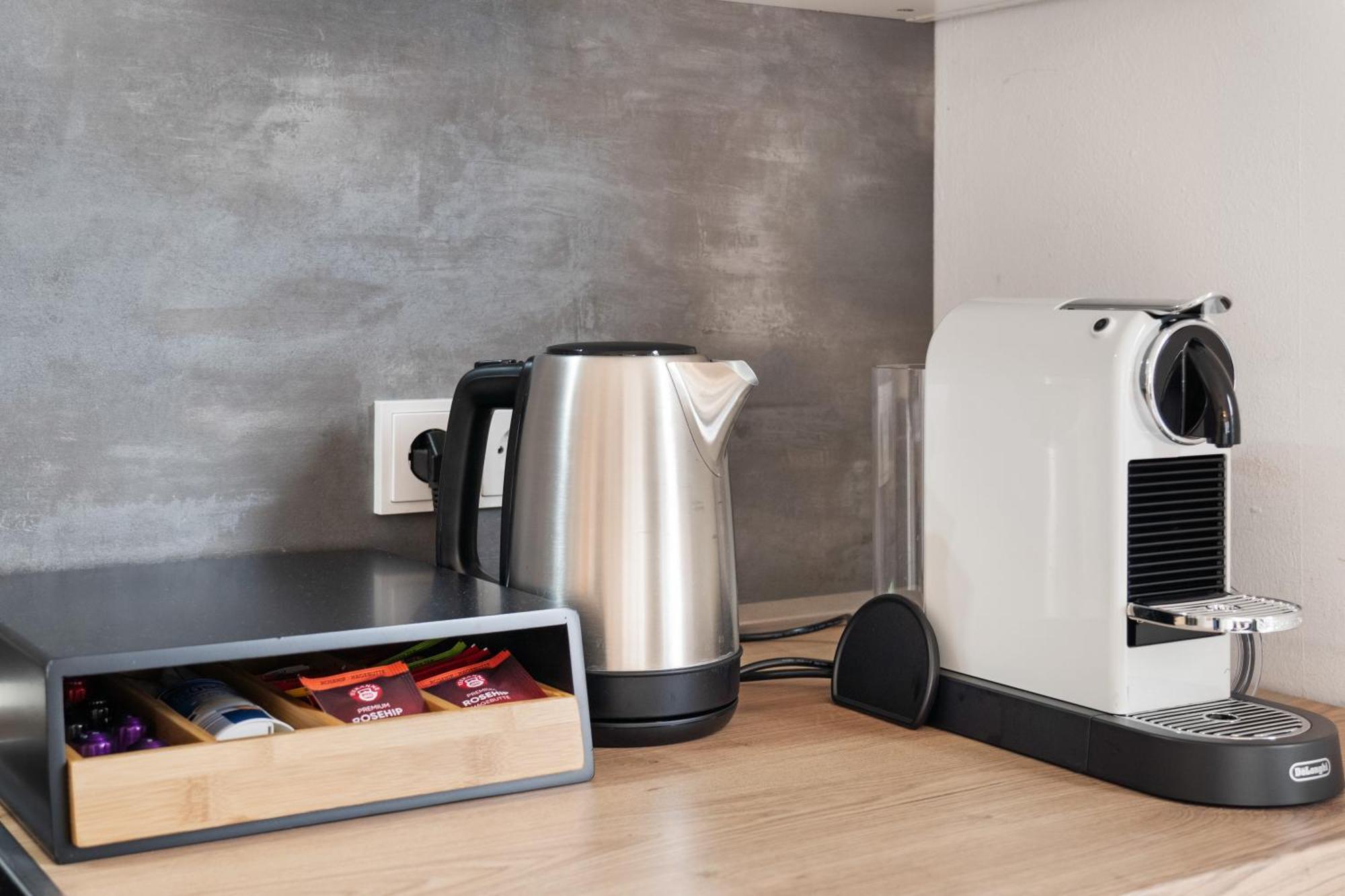 Apartment Tolles Design & Luxurioes, Super Komfortabel, 14 Min Koeln Zentrum *