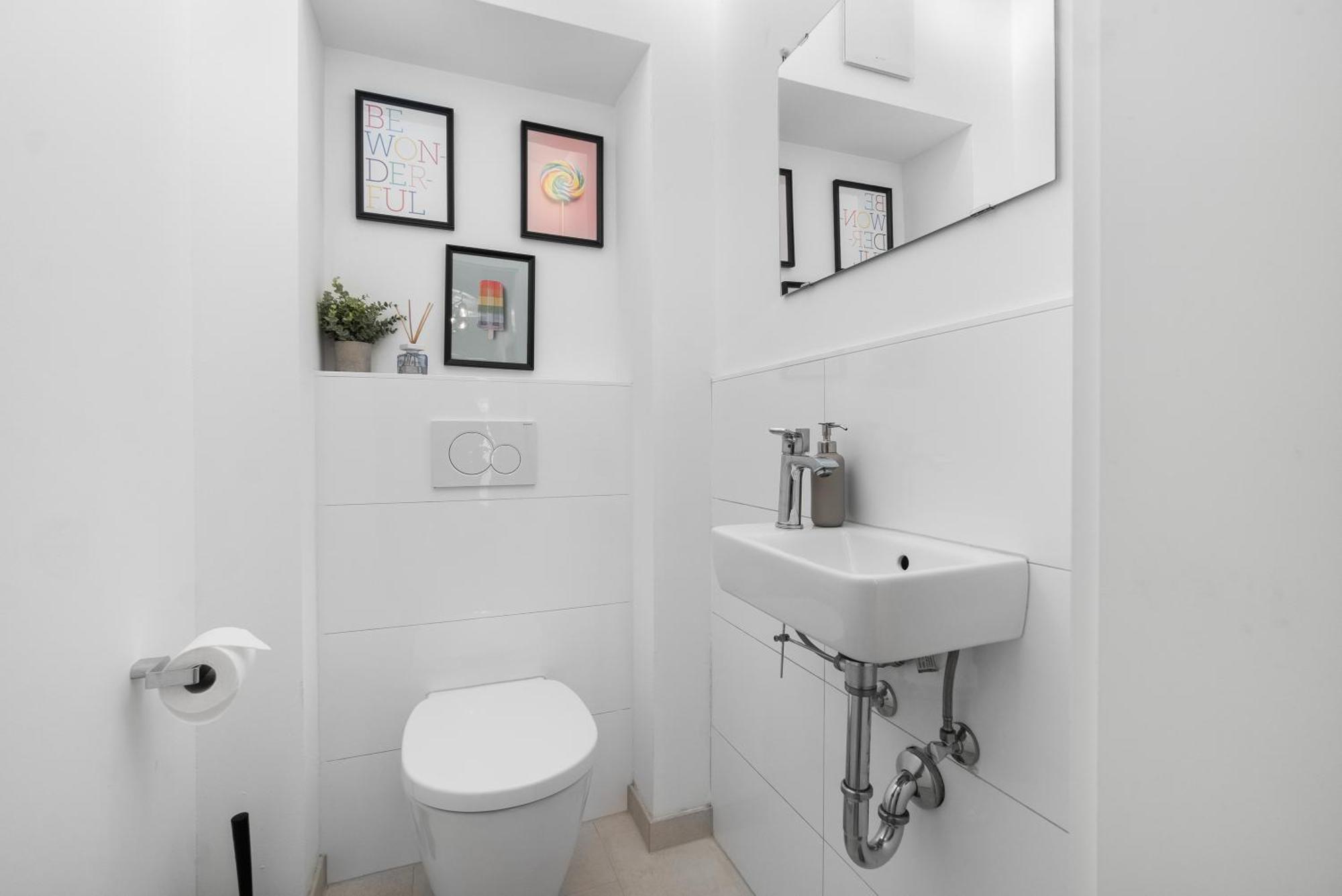 Apartment Tolles Design & Luxurioes, Super Komfortabel, 14 Min Koeln Zentrum Huerth